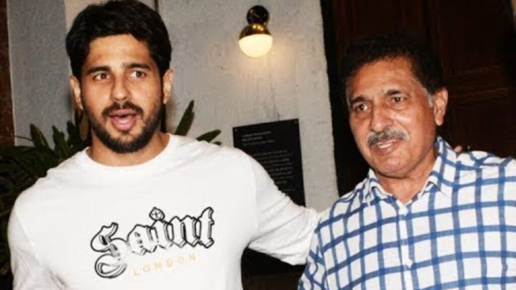 Sidharth-Malhotra-Father-Death 1