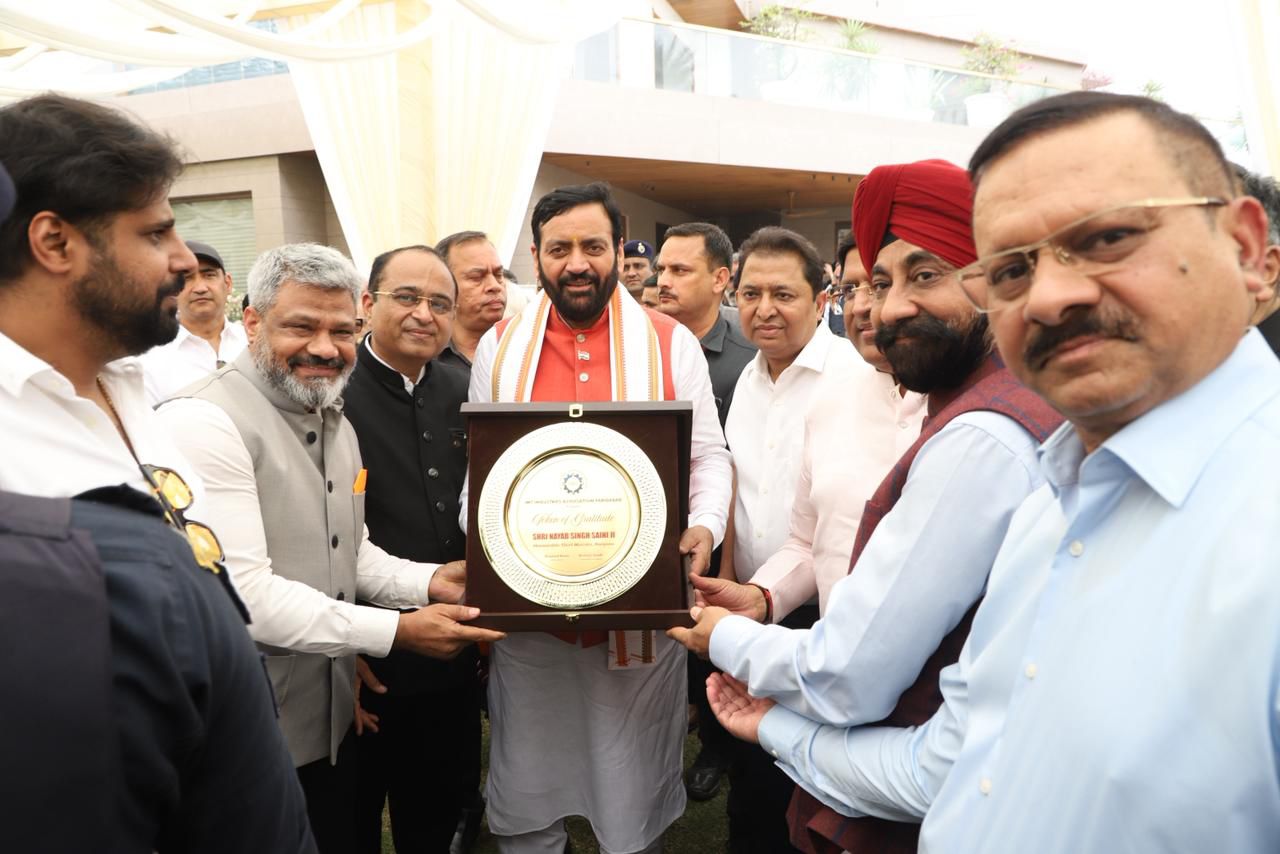 फरीदाबाद में आईएमटी इंडस्ट्री एसोसिएशन फरीदाबाद (IIAF) द्वारा मुख्यमंत्री नायब सिंह सैनी का भव्य स्वागत