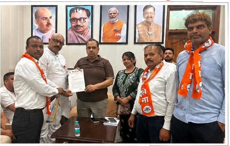 डीटीसी कॉन्ट्रैक्ट कर्मियों की लंबित मांगों को लेकर परिवहन मंत्री से मिला प्रतिनिधिमंडल, जल्द समाधान का आश्वासन